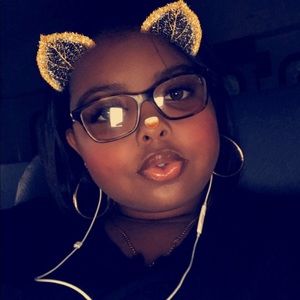 Meet your Posher, Keira